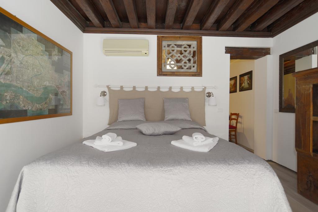 Ca Rizzi Apartment เวนิส ภายนอก รูปภาพ