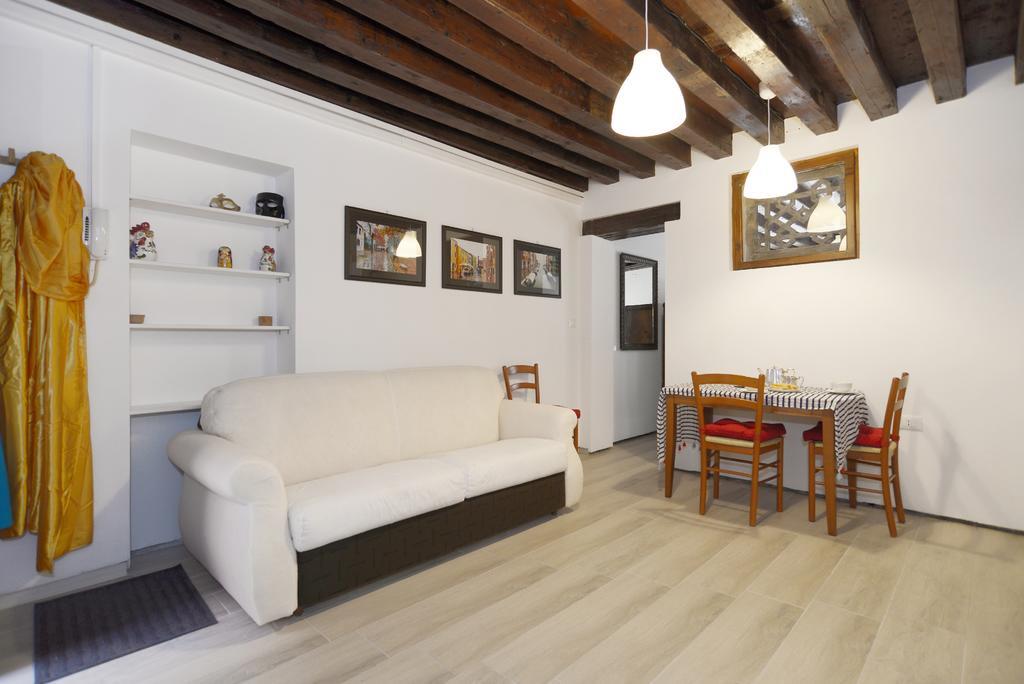 Ca Rizzi Apartment เวนิส ภายนอก รูปภาพ